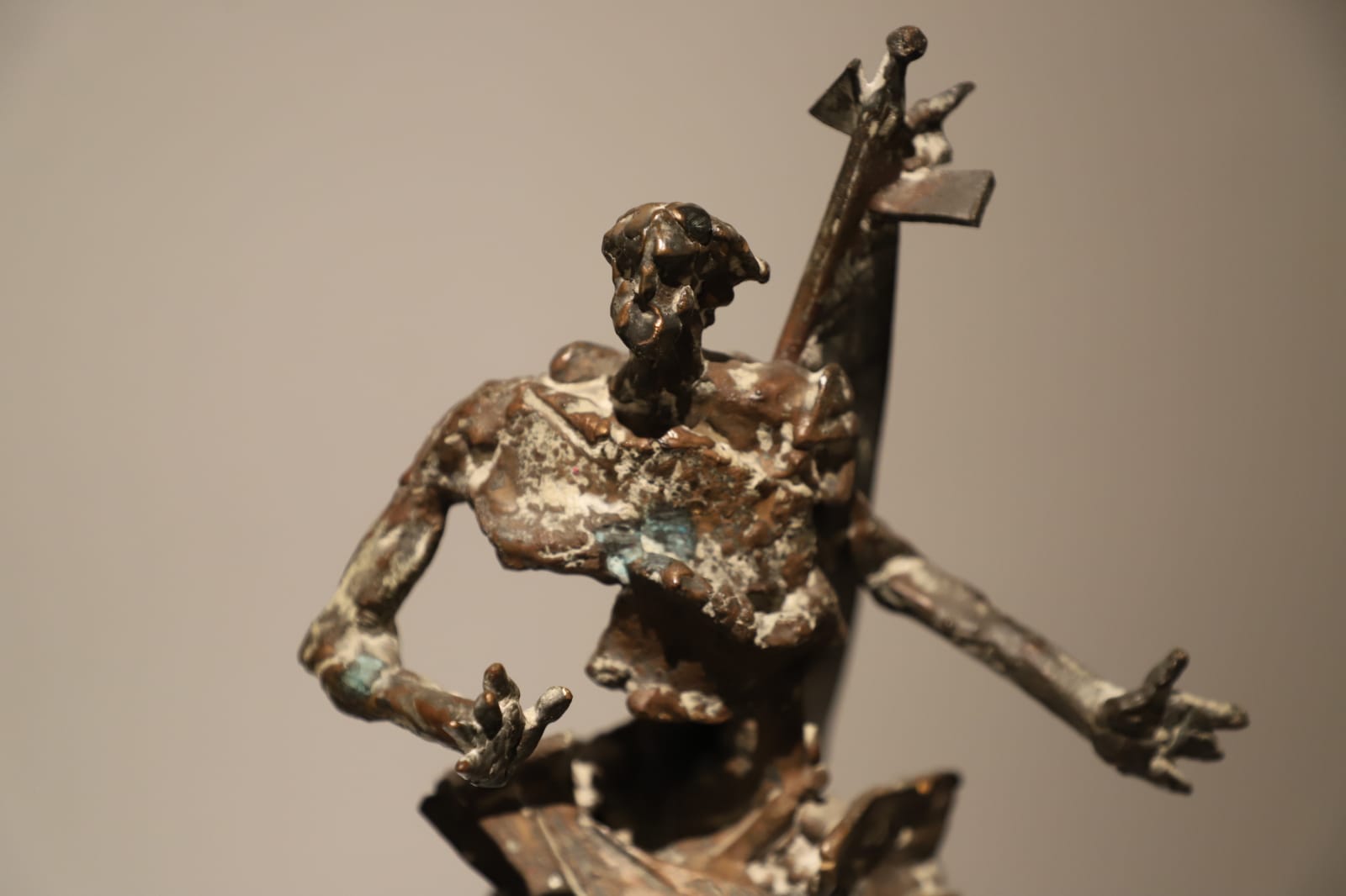 Bronce. Exposición Una Mirada Sincera. Venancio Blanco. Enero - Junio 2022. Sala de exposiciones Santo Domingo de la Cruz, Salamanca