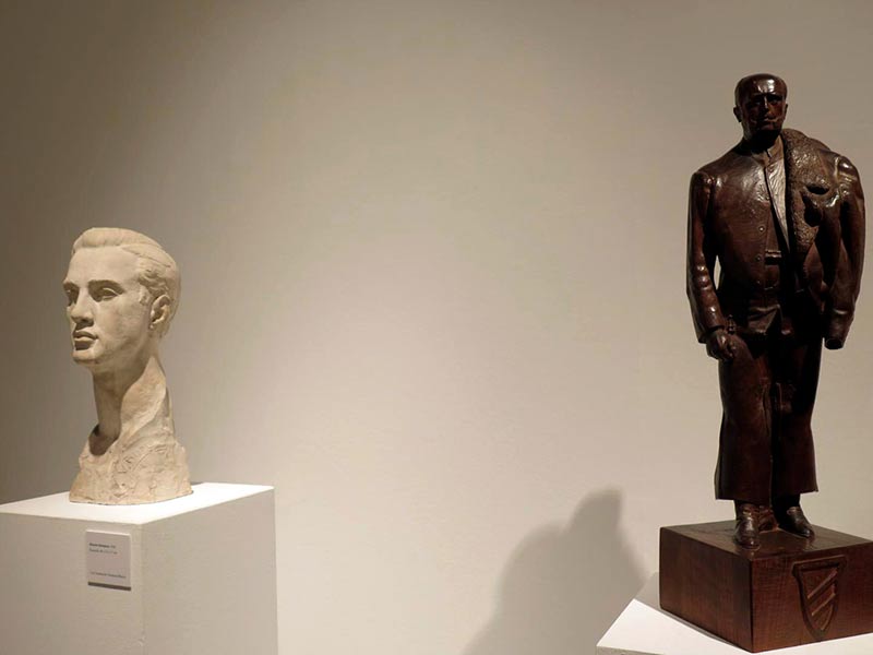 Escayola y bronce. Retratos. Venancio Blanco. Sala de exposiciones de Santo Domingo de la Cruz. Octubre 2016-Abril 2017